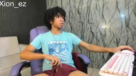Snapshot of xion_ez chatting on 15, 6, 2026 xion_ez online show from 15, 6, 2026