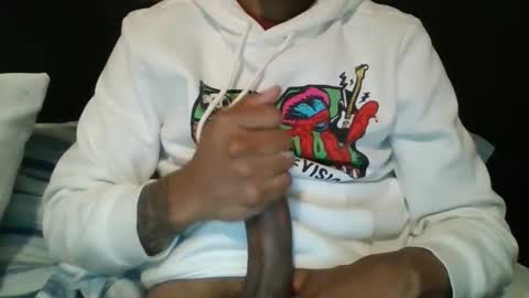 OmgItsSoFuckingBig online show from 5, 4, 2026