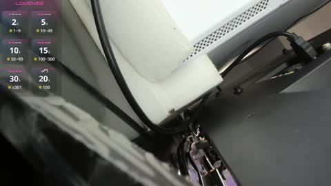 Snapshot of xkim_starx chatting on 2, 12, 2025 welcome friends online show from 2, 12, 2025