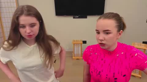 Snapshot of xlanabunny chatting on 6, 10, 2025 xlanabunny online show from 6, 10, 2025