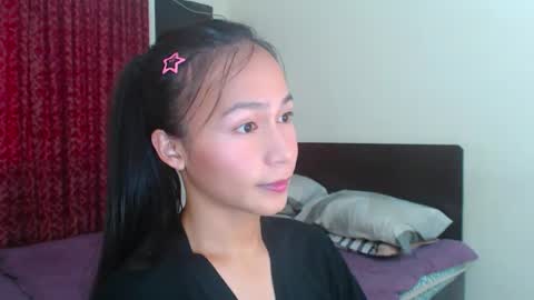 Snapshot of xlovely_destinyx chatting on 11, 3, 2025 Alice online show from 11, 3, 2025
