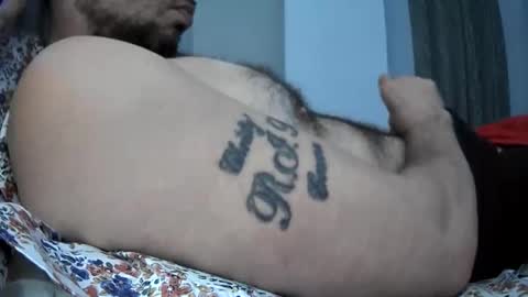 Snapshot of xlpack69 chatting on 28, 10, 2025 John online show from 28, 10, 2025