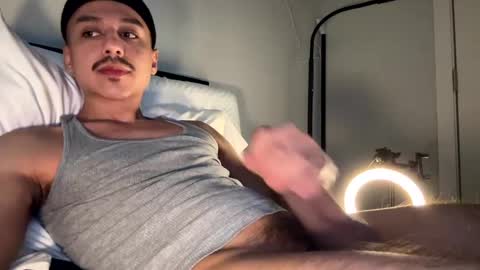 xmomentumx online show from 10, 3, 2025