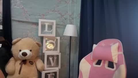 Sweet Monica online show from 18, 9, 2025