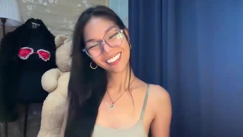 Sweet Monica online show from 7, 11, 2025