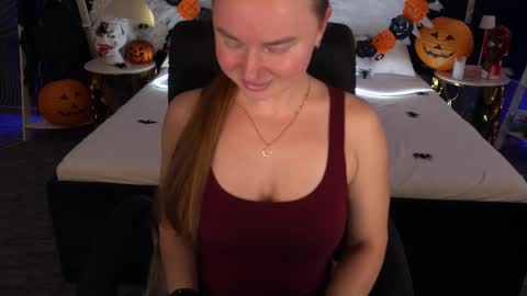 Monica online show from 1, 11, 2025