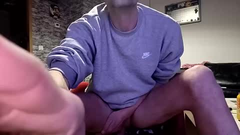 Snapshot of xo_smurf_xo chatting on 18, 1, 2025 Just Smurf online show from 18, 1, 2025