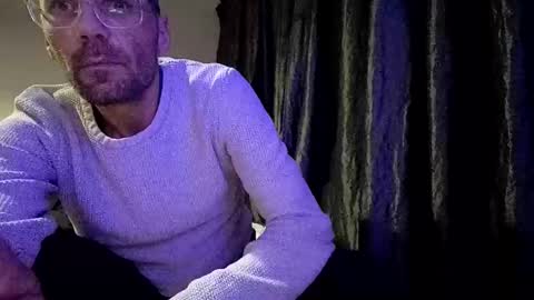 Snapshot of xo_smurf_xo chatting on 11, 11, 2025 Just Smurf online show from 11, 11, 2025