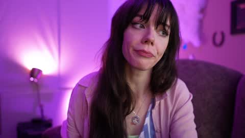 Bella Bondai online show from 5, 2, 2025