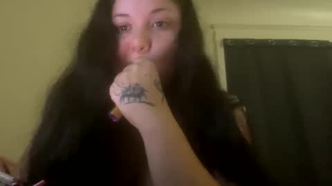 xocrybaby online show from 28, 9, 2025