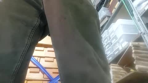 Snapshot of xploringus1 chatting on 19, 11, 2025 Xploringus online show from 19, 11, 2025