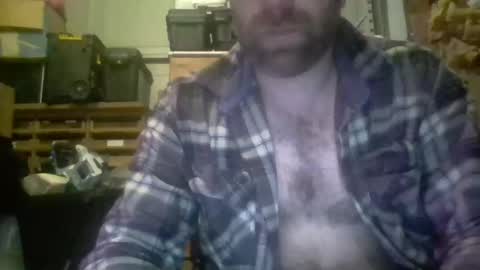 Snapshot of xploringus1 chatting on 14, 12, 2025 Xploringus online show from 14, 12, 2025