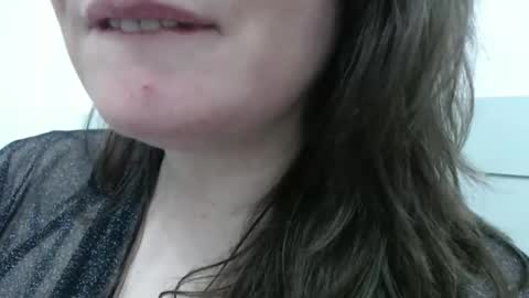 xprensesxx online show from 18, 12, 2025