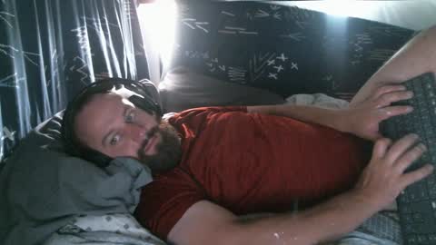 Red online show from 22, 1, 2025