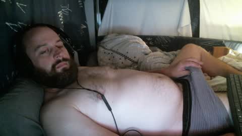 Red online show from 25, 1, 2025