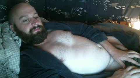 Red online show from 8, 2, 2025