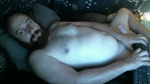 Red online show from 10, 2, 2025