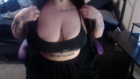 xorileyschembri online show from 25, 1, 2025