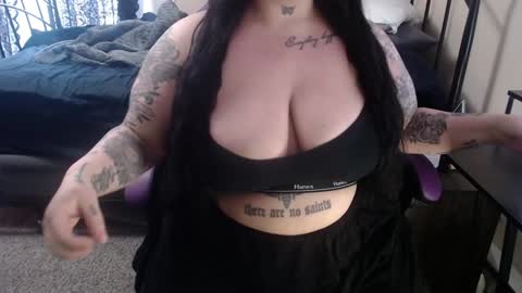 xorileyschembri online show from 3, 2, 2025