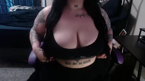 xorileyschembri online show from 2, 3, 2025