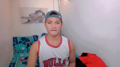 Snapshot of xsebastian19 chatting on 16, 12, 2025 xsebastian19 online show from 16, 12, 2025