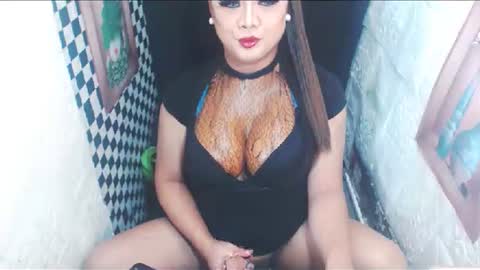 AYU  online show from 9, 9, 2025