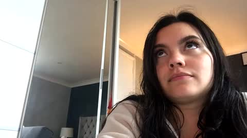 xsexyxsamx online show from 8, 2, 2025