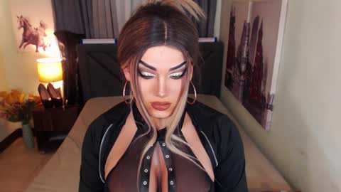 Snapshot of xshadowseductressmitchx chatting on 13, 2, 2025 Cattaleya online show from 13, 2, 2025