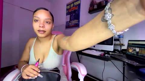 xStarGazingx online show from 15, 12, 2025