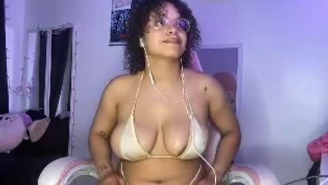 Snapshot of xstargazingx chatting on 9, 7, 2026 xStarGazingx online show from 9, 7, 2026