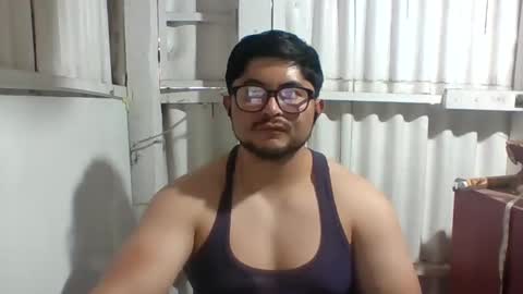 Snapshot of xstudiobog_90 chatting on 21, 11, 2025 xstudiobog_90 online show from 21, 11, 2025