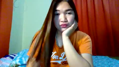 Snapshot of xsweetiemajax chatting on 4, 1, 2025 HI IM PAULINE online show from 4, 1, 2025