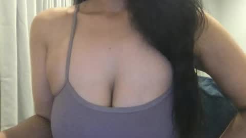 Snapshot of xsweetsaraxx chatting on 4, 7, 2026 xsweetsaraxx online show from 4, 7, 2026