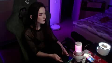 Snapshot of xunamora chatting on 6, 1, 2026 Alice online show from 6, 1, 2026