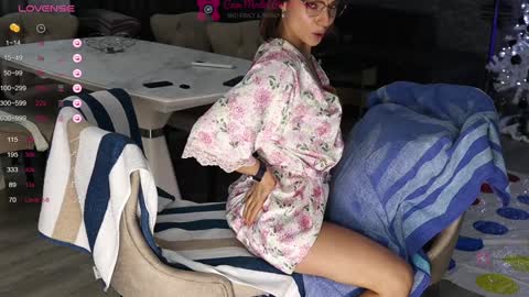 Snapshot of xwithy chatting on 15, 12, 2024 FrancyStepmom and YStepson INTERESTED IN A GIRL-GIRL COLLABORATION TEXT ME HERE or INSTAGRAM online show from 15, 12, 2024