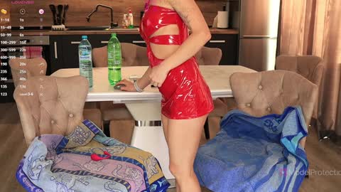 Snapshot of xwithy chatting on 16, 11, 2025 FrancyStepmom and YStepson INTERESTED IN A GIRL-GIRL COLLABORATION TEXT ME HERE or INSTAGRAM online show from 16, 11, 2025