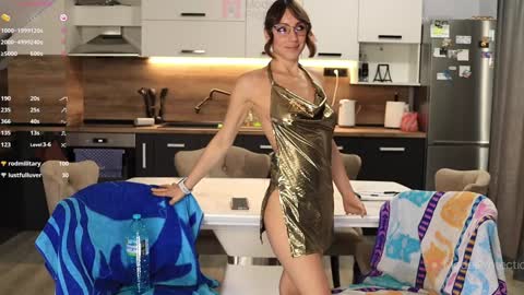 Snapshot of xwithy chatting on 29, 11, 2025 FrancyStepmom and YStepson INTERESTED IN A GIRL-GIRL COLLABORATION TEXT ME HERE or INSTAGRAM online show from 29, 11, 2025