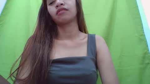 Snapshot of xx_winwin_xx chatting on 14, 1, 2025 Mariel online show from 14, 1, 2025