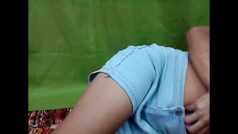 Snapshot of xx_winwin_xx chatting on 20, 2, 2025 Mariel online show from 20, 2, 2025