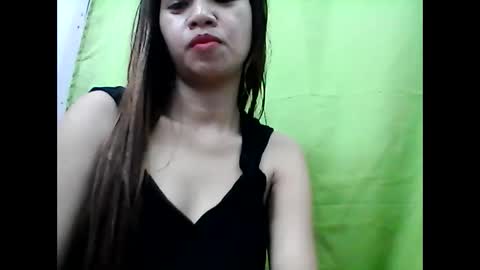 Snapshot of xx_winwin_xx chatting on 2, 3, 2025 Mariel online show from 2, 3, 2025