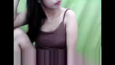 Snapshot of xx_winwin_xx chatting on 15, 12, 2025 Mariel online show from 15, 12, 2025