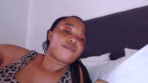 Xxamor online show from 20, 10, 2025