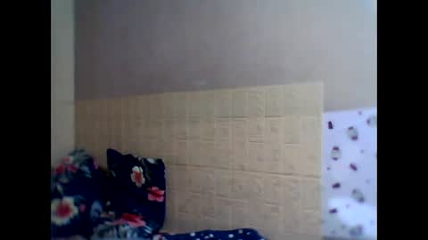 xxchuchuxx online show from 15, 4, 2026