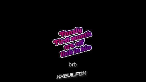 Snapshot of xxevilfox chatting on 11, 1, 2025 Fox online show from 11, 1, 2025