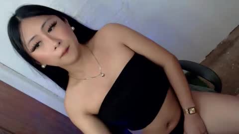 Snapshot of xxexpensive_candy chatting on 19, 12, 2025 Janae online show from 19, 12, 2025