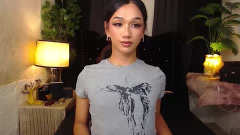 Sophie online show from 21, 10, 2025