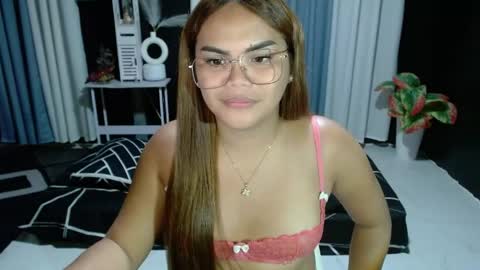 Snapshot of xxkylie_smithxx chatting on 26, 4, 2026 Kylie Smith online show from 26, 4, 2026