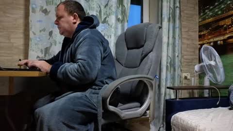 Snapshot of xxrojxx chatting on 23, 12, 2024 roki-- --  online show from 23, 12, 2024