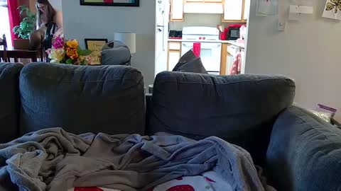 Strawberry Jane online show from 12, 1, 2025