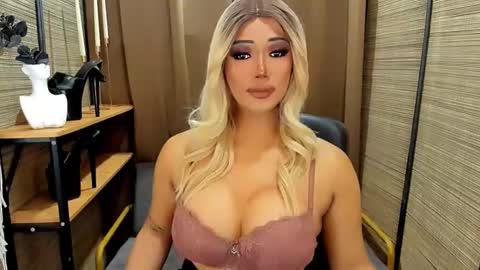 xxtastefullayeshaxx online show from 9, 1, 2025